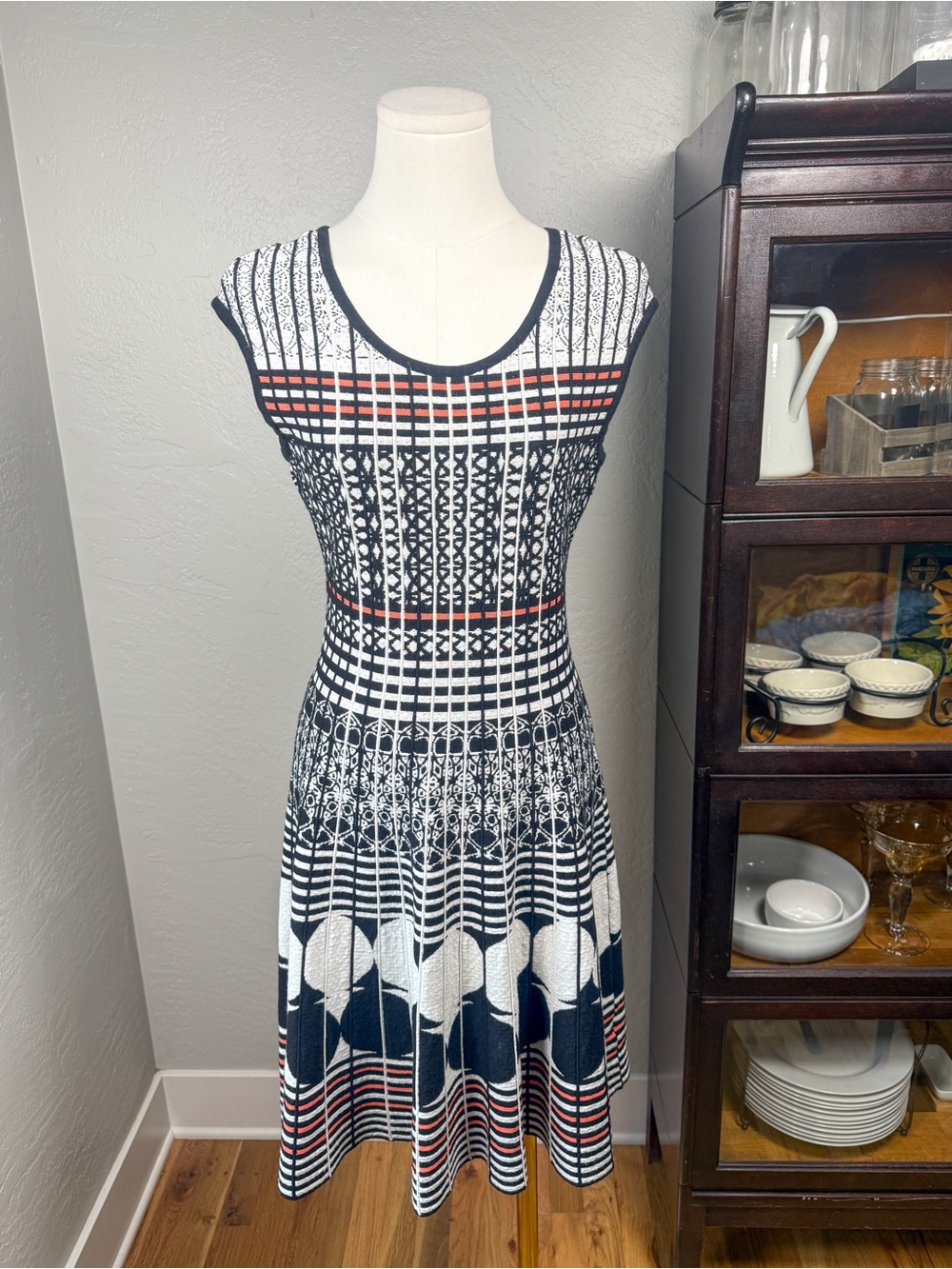 NIC+ZOE Black White Coral Geometric Fit Flare Knit Dress Size S